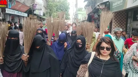 রুমিন ফারহানার বক্তব্যে ক্ষুব্ধ বিএনপি, আশুগঞ্জে ঝাড়ু মিছিল