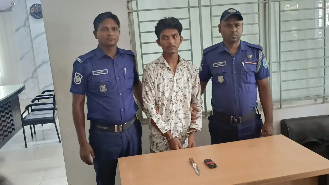 আশুলিয়ায় অপহরণের পর শিশুকে গলা কেটে হত্যা, ঘাতক গ্রেফতার