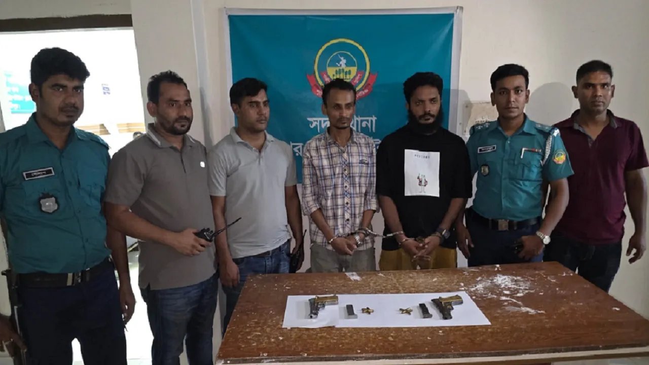 আশুলিয়ায় ডাকাতির প্রস্তুতিকালে গ্রেফতার ৯