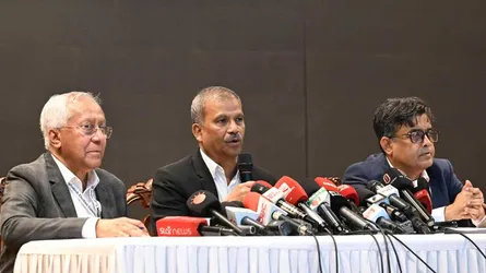 বুধবারের মধ্যে গণভোটের গেজেট , ব্যালট হবে ভিন্ন রংয়ের: আইন উপদেষ্টা