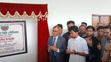 খেলাধুলার মাধ্যমে সমাজ থেকে অশুভ সবকিছু দূর করতে হবে : উপদেষ্টা আসিফ