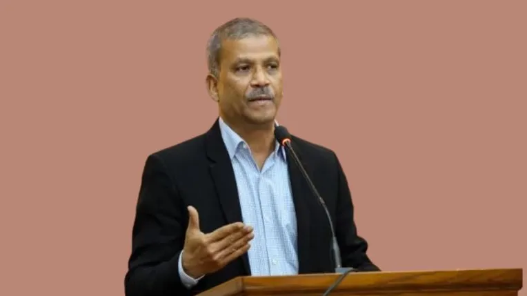 অপেক্ষা করেন, কিছুদিনের মধ্যে নির্বাচনের তারিখ ঘোষণা : আইন উপদেষ্টা