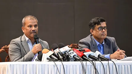 আগামী ৩-৪ কার্যদিবসের মধ্যে গণভোট আইন প্রণয়ন করবে সরকার