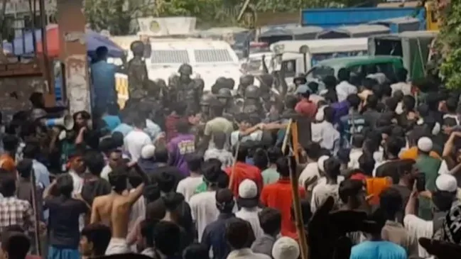 ৫ আগস্ট যাত্রাবাড়ীতে যেভাবে হত্যাকাণ্ড চালিয়েছিল পুলিশ