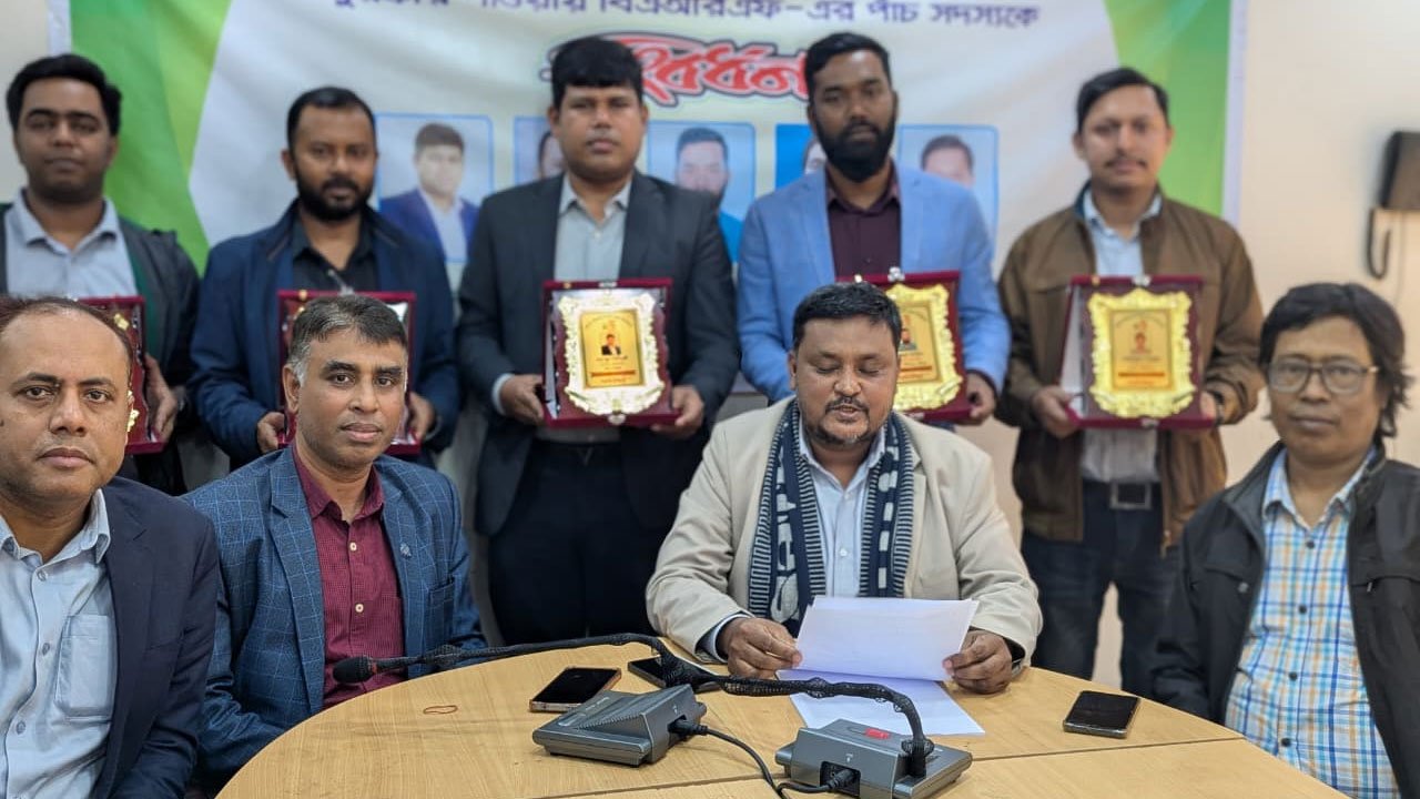 BARF-reception-for-award-winning-journalists