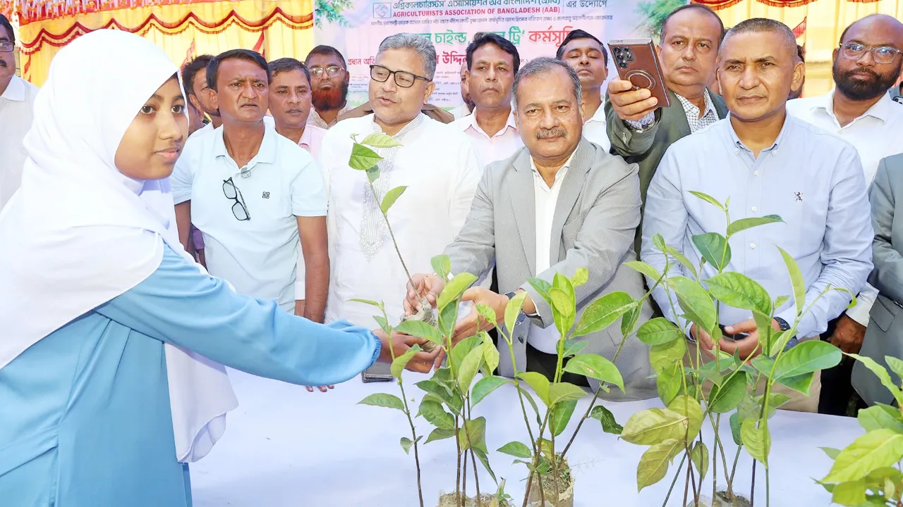 গাজীপুরে এ্যাবের ৫ লাখ বৃক্ষরোপণ কর্মসূচির উদ্বোধন