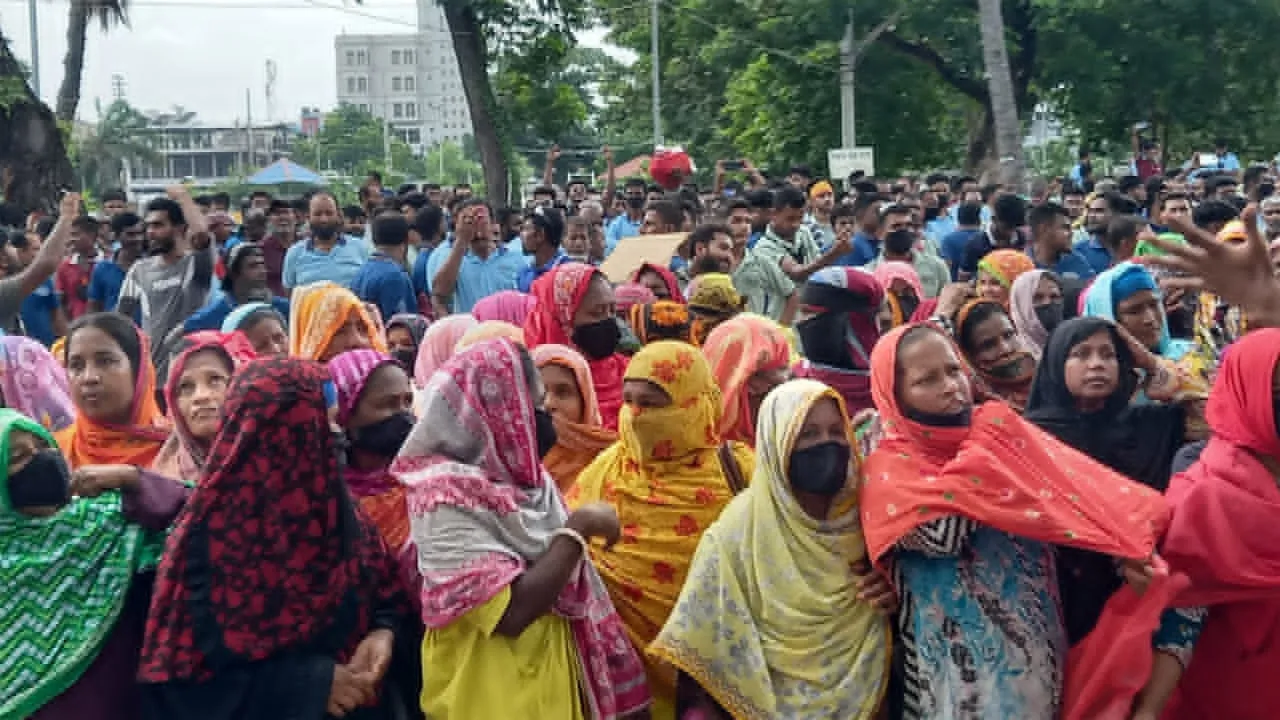 শ্রমিক অসন্তোষে আবারো অশান্ত ব্রিটিশ-আমেরিকা লিফ টোবাকো কারখানা