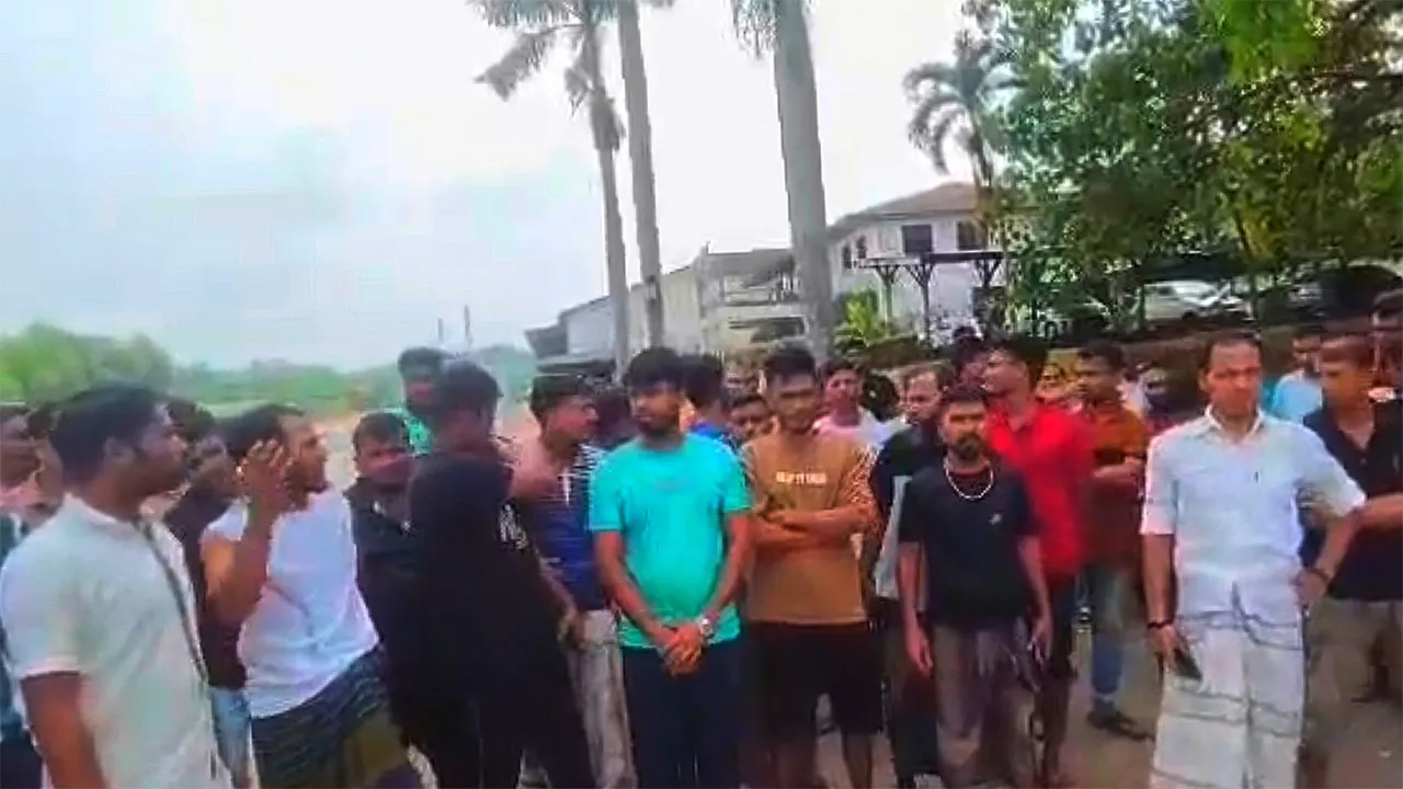 মালয়েশিয়ায় বাংলাদেশীসহ ২৫০ শ্রমিকের বেতন বন্ধ : মানবেতর জীবনযাপন