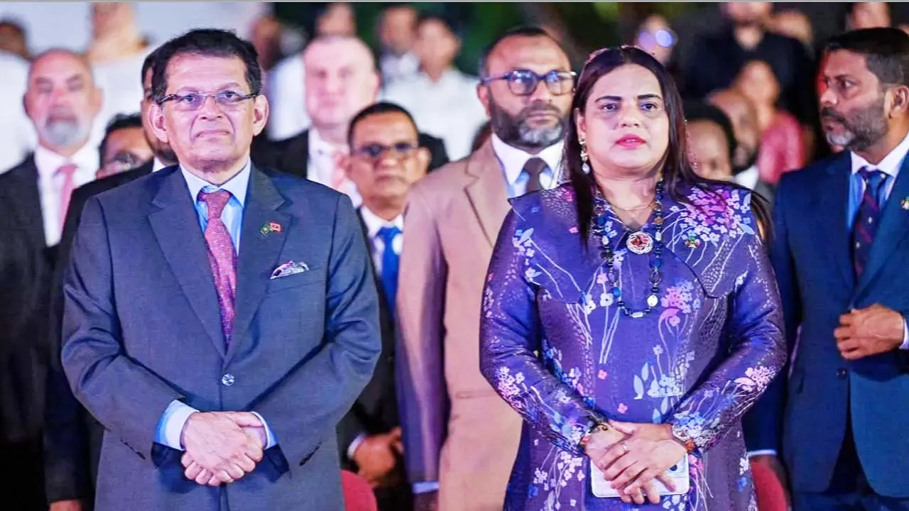 ঢাকা-মালে সম্পর্ক জোরদারের অঙ্গীকার, দ্বিপক্ষীয় সহযোগিতা সম্প্রসারণে গুরুত্ব