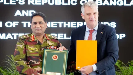 বাংলাদেশ-নেদারল্যান্ডস নৌ-প্রতিরক্ষা সহযোগিতায় সমঝোতা স্মারক স্বাক্ষর