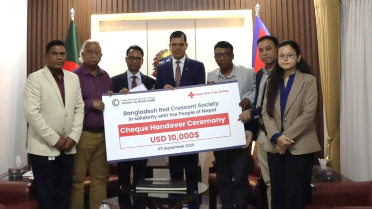 নেপালে বন্যায় ক্ষতিগ্রস্তদের জন্য বাংলাদেশ রেড ক্রিসেন্টের ১০ হাজার ডলার সহায়তা