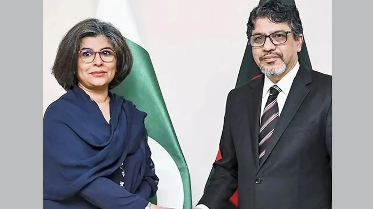 ঢাকা-ইসলামাবাদ এফওসি’র ফলোআপের অপেক্ষায় আন্তর্জাতিক বিশ্লেষকরা