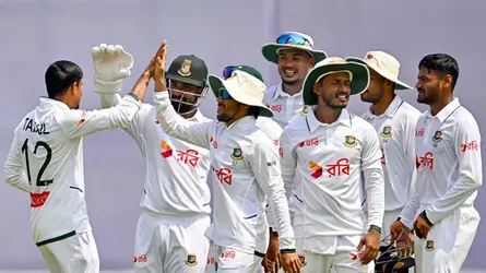 অস্ট্রেলিয়ার বিপক্ষে বাংলাদেশের টেস্ট দল ঘোষণা, এক নতুন মুখ