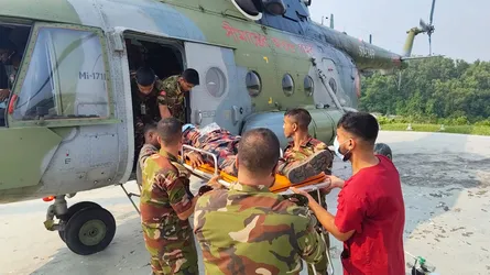 সীমান্তে দায়িত্ব পালনকালে হঠাৎ অসুস্থ বিজিবি সদস্য, আনা হলো চট্টগ্রাম সিএমএইচে