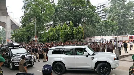 বিএনপিসহ চার সংগঠনের সাথে মতবিনিময়ে প্রধানমন্ত্রী