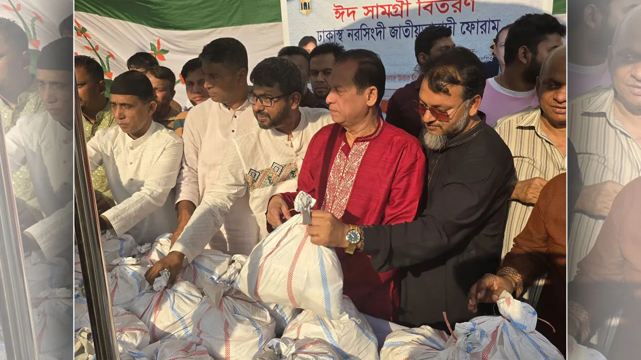জুলাই গণআন্দোলনকারীদের মাঝে ঈদ উপহার দিলেন এম এ কাইয়ুম