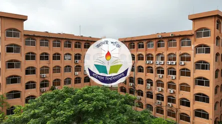 অভিন্ন নীতিমালাই মানলেন ববি শিক্ষকরা