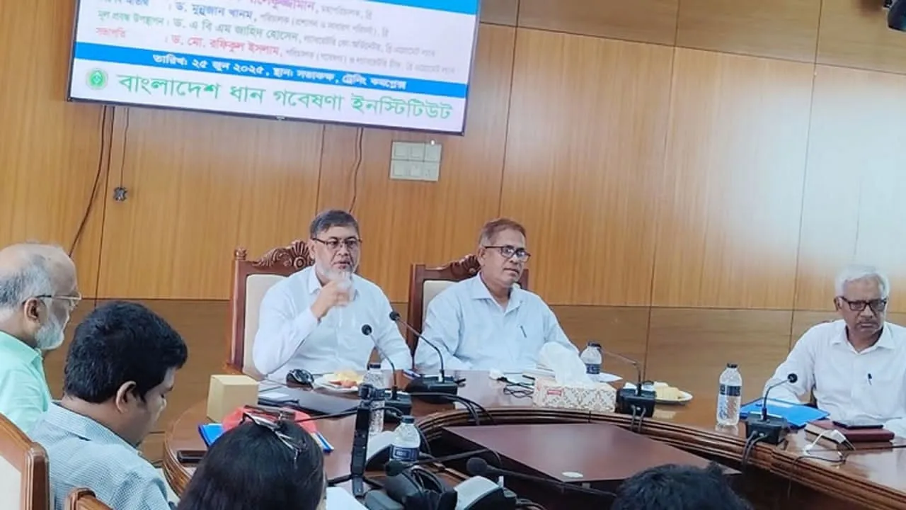 কৃষকের সমস্যা শুনতে ২৪ ঘণ্টার কলসেবা চালু করল ব্রি