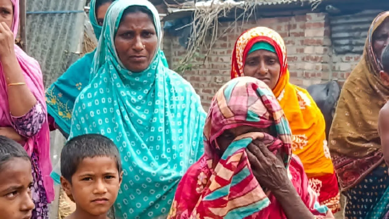 বিএসএফের নির্যাতনের পর আজিজুরের মৃত্যু, ১১ দিনেও ফেরেনি লাশ