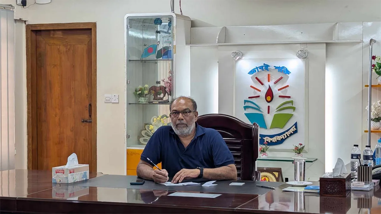 ববিতে যোগদান করেছেন নবনিযুক্ত ভিসি