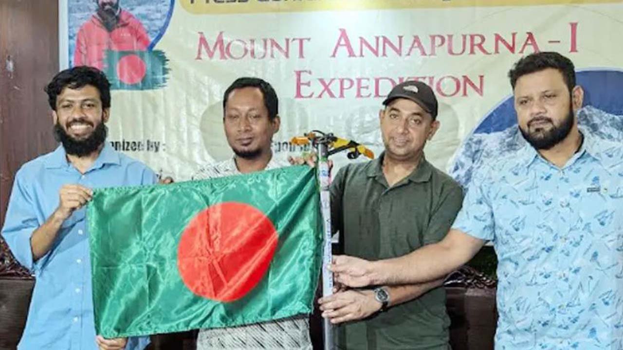 বাবর আলী