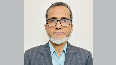 খিলগাঁওয়ে লেখক বাচ্চুকে মামলা তুলে নিতে হুমকির অভিযোগ