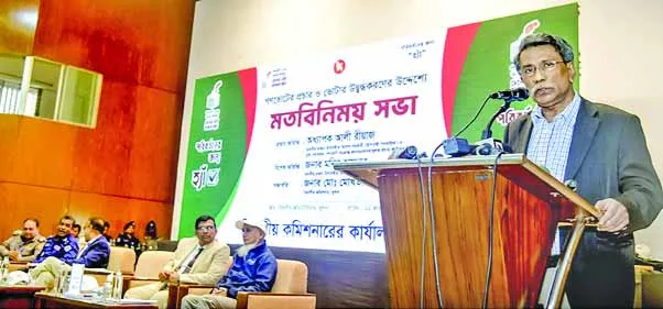 গণভোটে হ্যাঁ-তে সিল দিলে নতুন বাংলাদেশ গড়ার দরজা খুলে যাবে : রীয়াজ