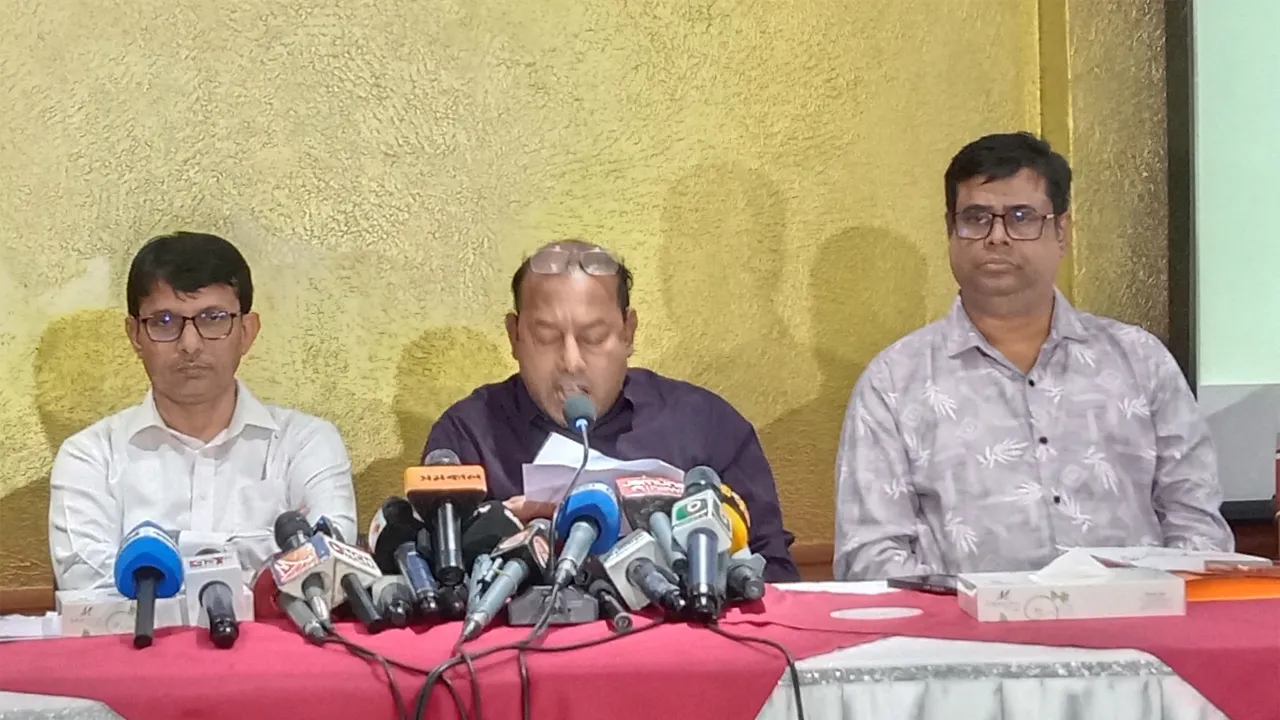বগুড়ায় করতোয়া নদীর অবৈধ স্থাপনা উচ্ছেদে মামলা আমলে নেয়নি জেলা প্রশাসন
