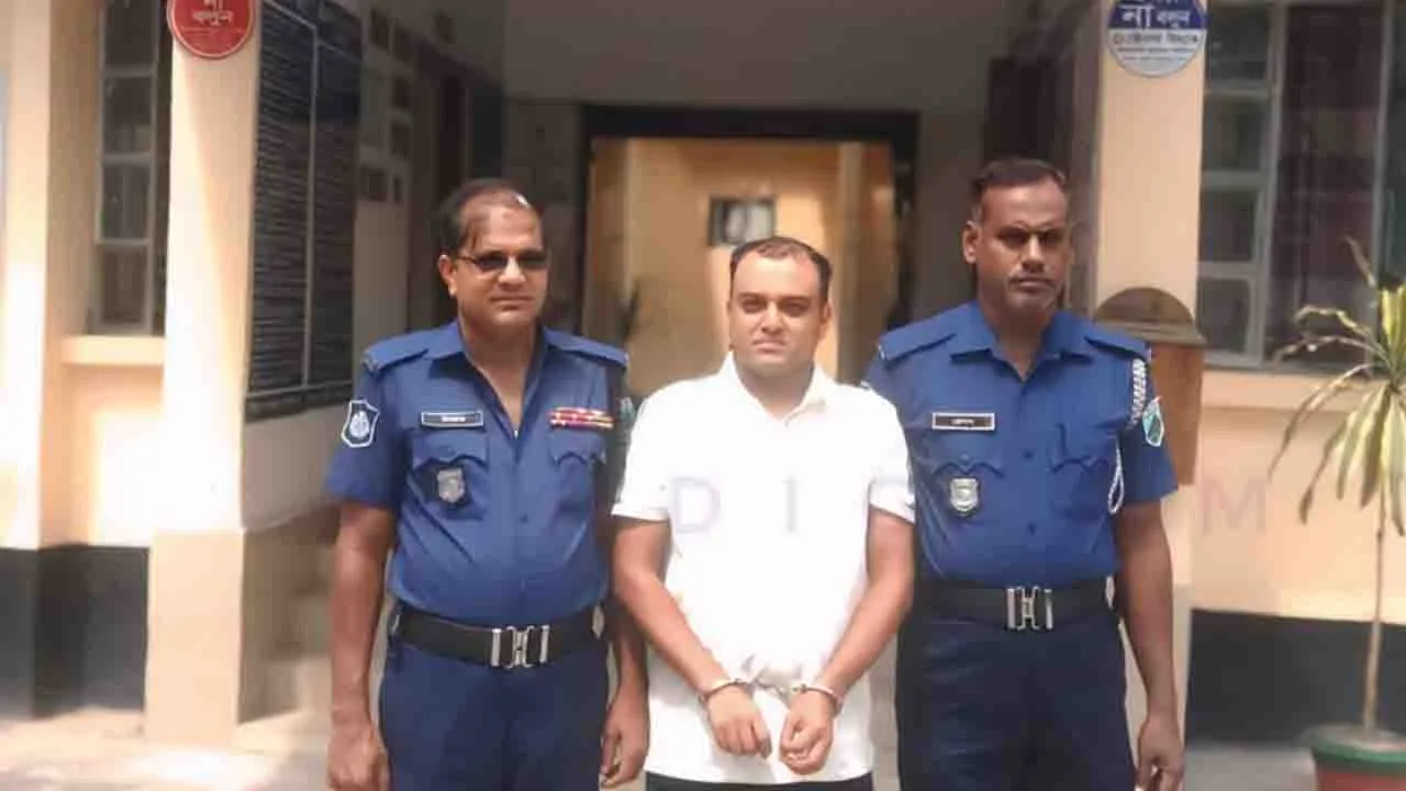 নন্দীগ্রামে র‍্যাবের অভিযানে ১২০০ পিস ইয়াবাসহ ছাত্রদল নেতা গ্রেফতার