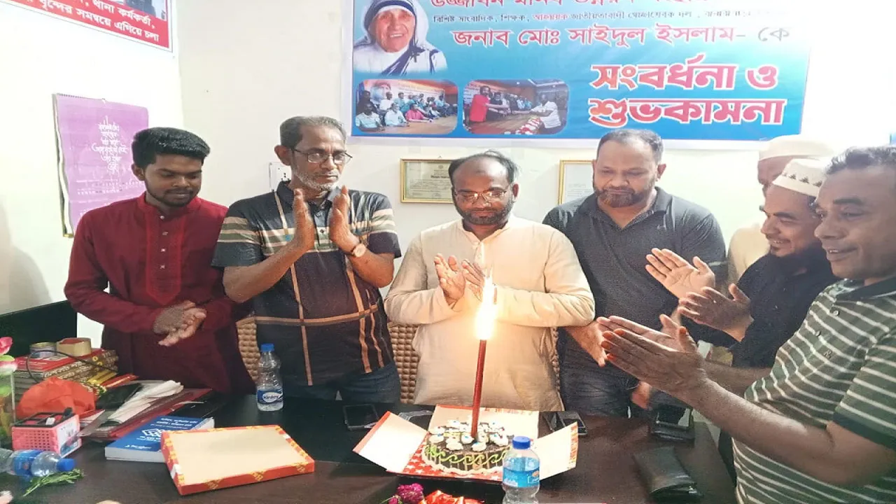 বানারীপাড়ায় নয়া দিগন্ত প্রতিনিধি সাইদুলকে সংবর্ধনা