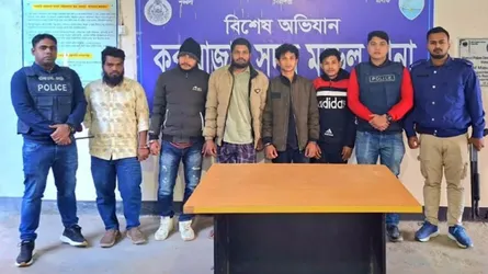 কক্সবাজারের ২ যুবদল নেতাকে হত্যাচেষ্টায় অভিযুক্ত ৫ জন বান্দরবান থেকে গ্রেফতার