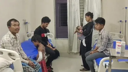 বান্দরবানের দুর্গম এলাকায় অগ্নিদগ্ধ ২ শিশুকে চিকিৎসা দিলো সেনাবাহিনী