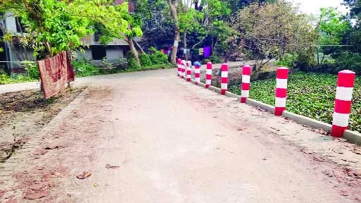 মুন্সীগঞ্জে সরকারি জমির রাস্তা নিয়ে ফের বিতর্ক