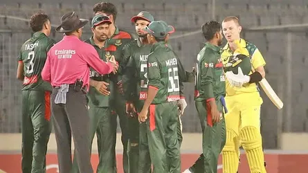 বাংলাদেশ-অস্ট্রেলিয়া ম্যাচ যেন থ্রিলার সিনেমা