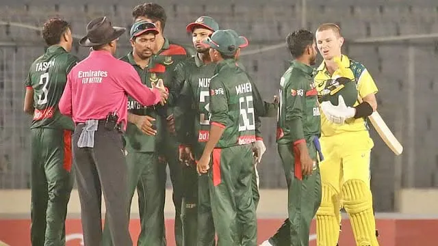 বাংলাদেশ-অস্ট্রেলিয়া ম্যাচ যেন থ্রিলার সিনেমা