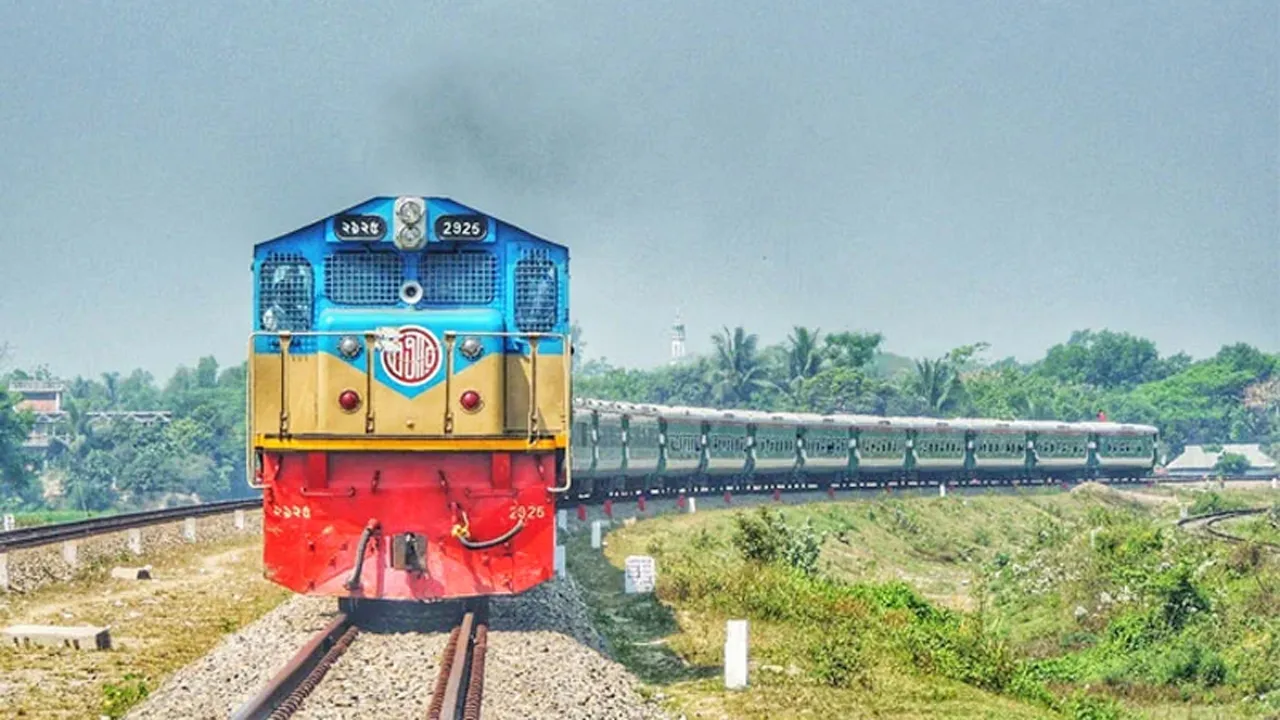 ঢাকা-পাবনা ও খুলনায় নতুন আন্তঃনগর ট্রেন চালুর উদ্যোগ