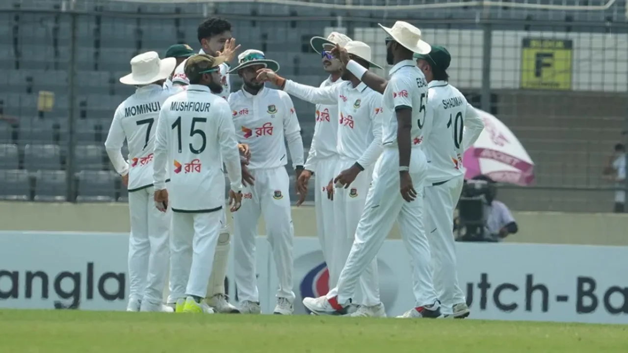 তৃতীয় দিন শেষে মিরপুর টেস্টের লাগাম স্বাগতিকদের হাতে
