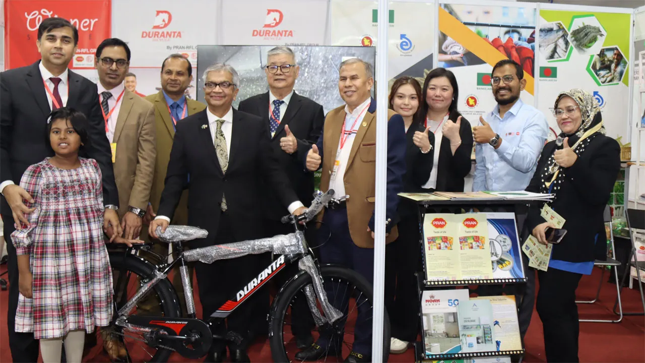 ৩৬তম মালয়েশিয়া আন্তর্জাতিক মেশিনারি মেলায় অংশ নিলো বাংলাদেশ