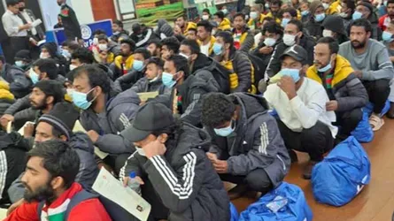 লিবিয়া থেকে দেশে ফিরলেন আরো ১৭৪ বাংলাদেশী