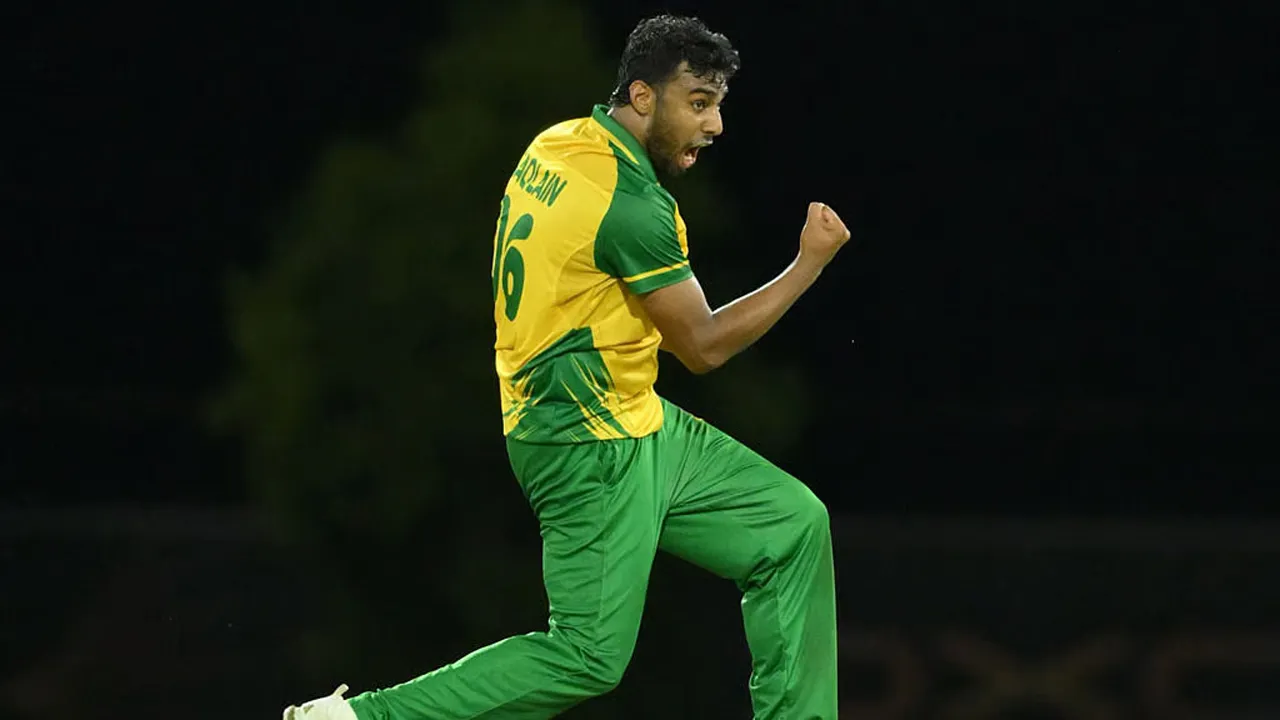 প্রথম হার বাংলাদেশ এইচপি একাদশের