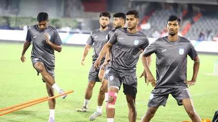 অগ্নিপরীক্ষা বাংলাদেশের, প্রতিপক্ষ হংকং