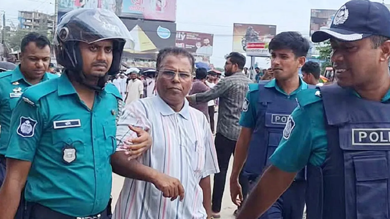 বরিশালে বক্তব্য শেষে ‘জয় বাংলা’ স্লোগান দেয়ায় পুলিশে দিলো আন্দোলনকারীরা