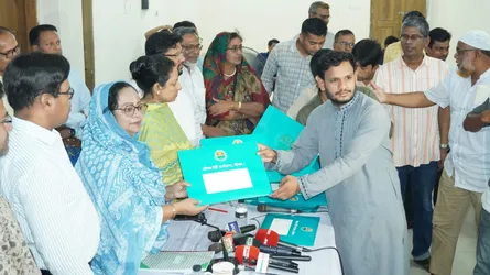 বরিশাল নগরীর ত্রুটিমুক্ত ইমারতের নকশা অনুমোদন ও হস্তান্তর