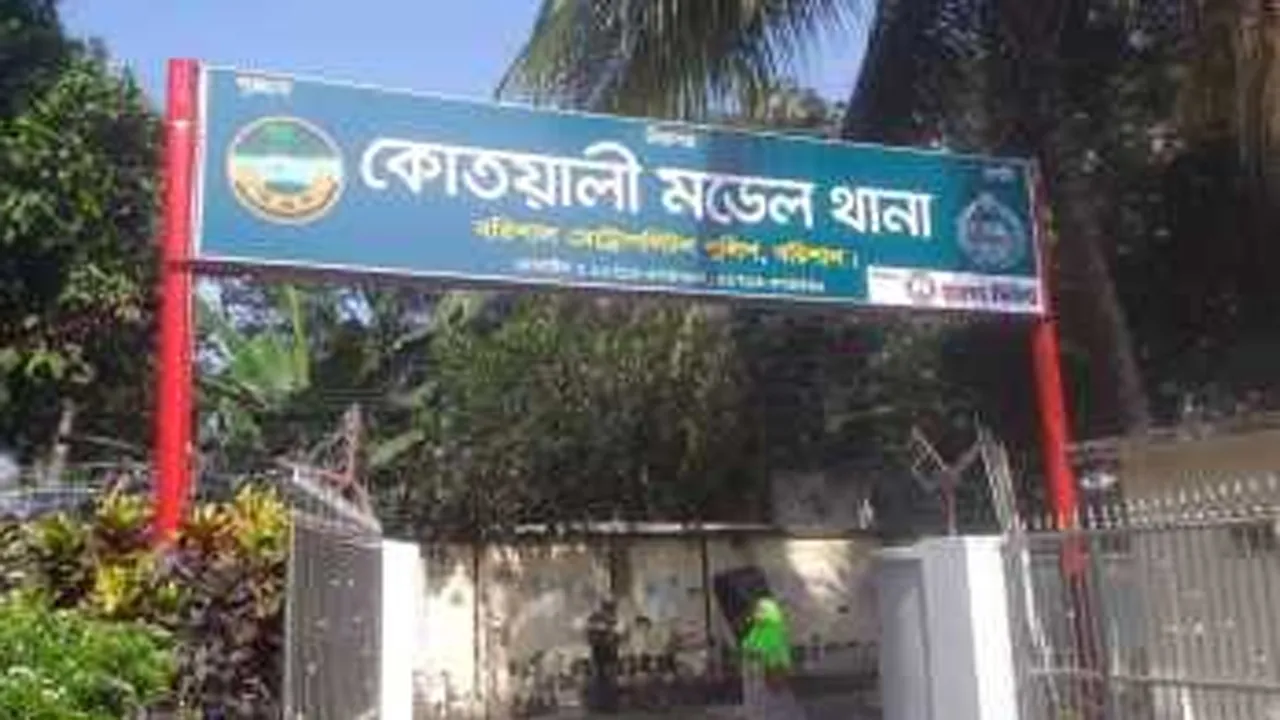 বরিশালে বিদ্যুতায়িত গেট ছুঁয়ে শ্রমিকের মৃত্যু
