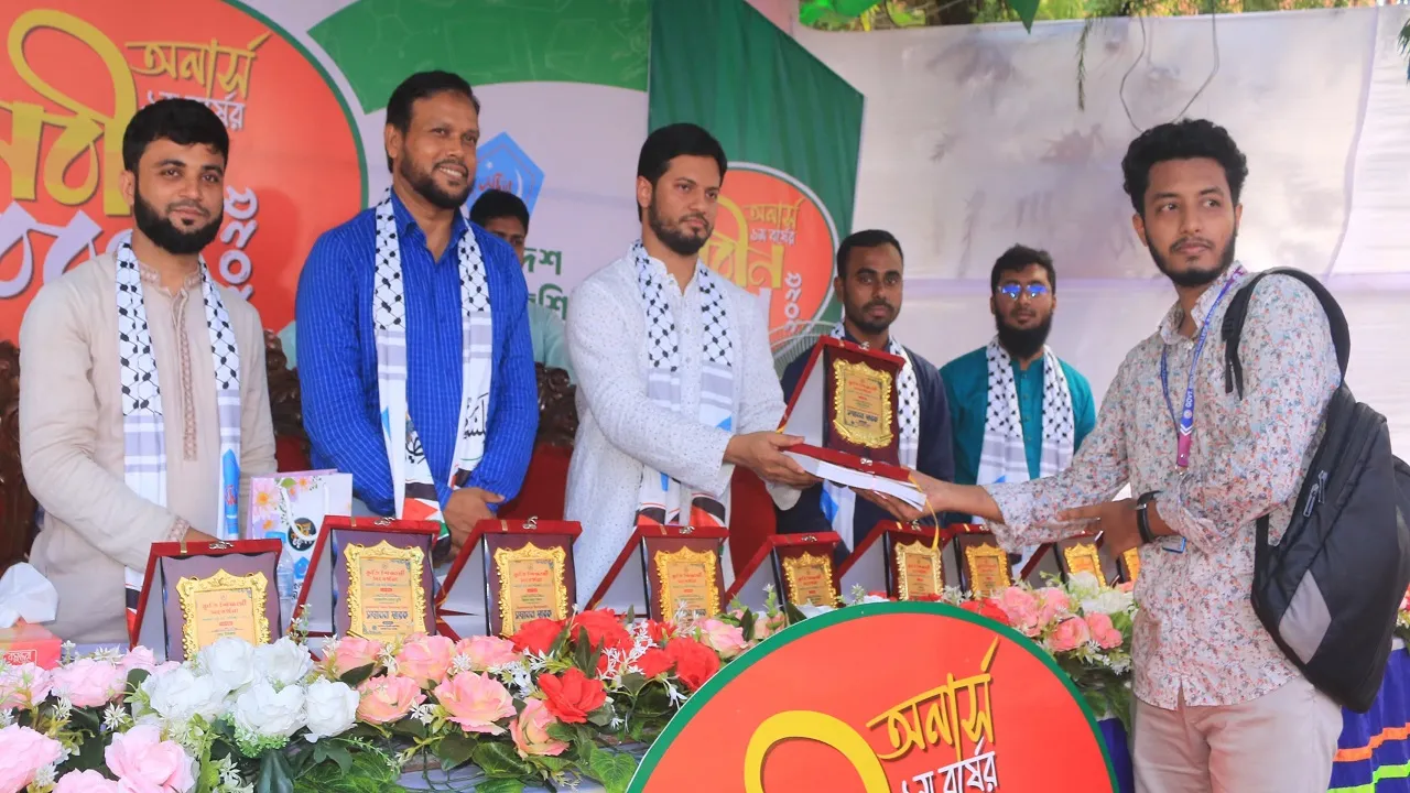 চেতনা চাপিয়ে দেয়ার রাজনীতি বাংলাদেশে আর হবে না