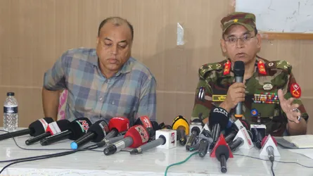 বরিশাল শের-ই-বাংলা মেডিক্যাল কলেজ হাসপাতালের সেবা নিয়ে মতবিনিময়