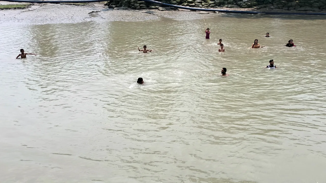 গরমের স্বস্তি