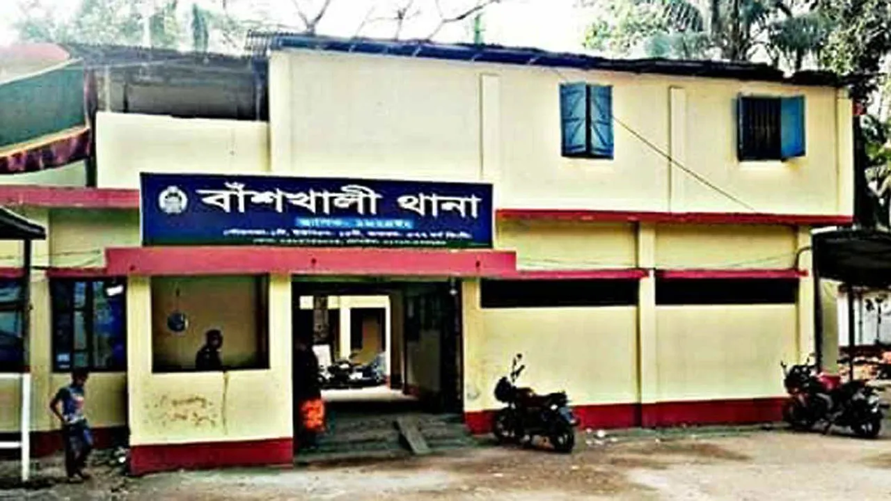 বাঁশখালীতে ‘মানসিক ভারসাম্যহীন’ বৃদ্ধের লাশ উদ্ধার