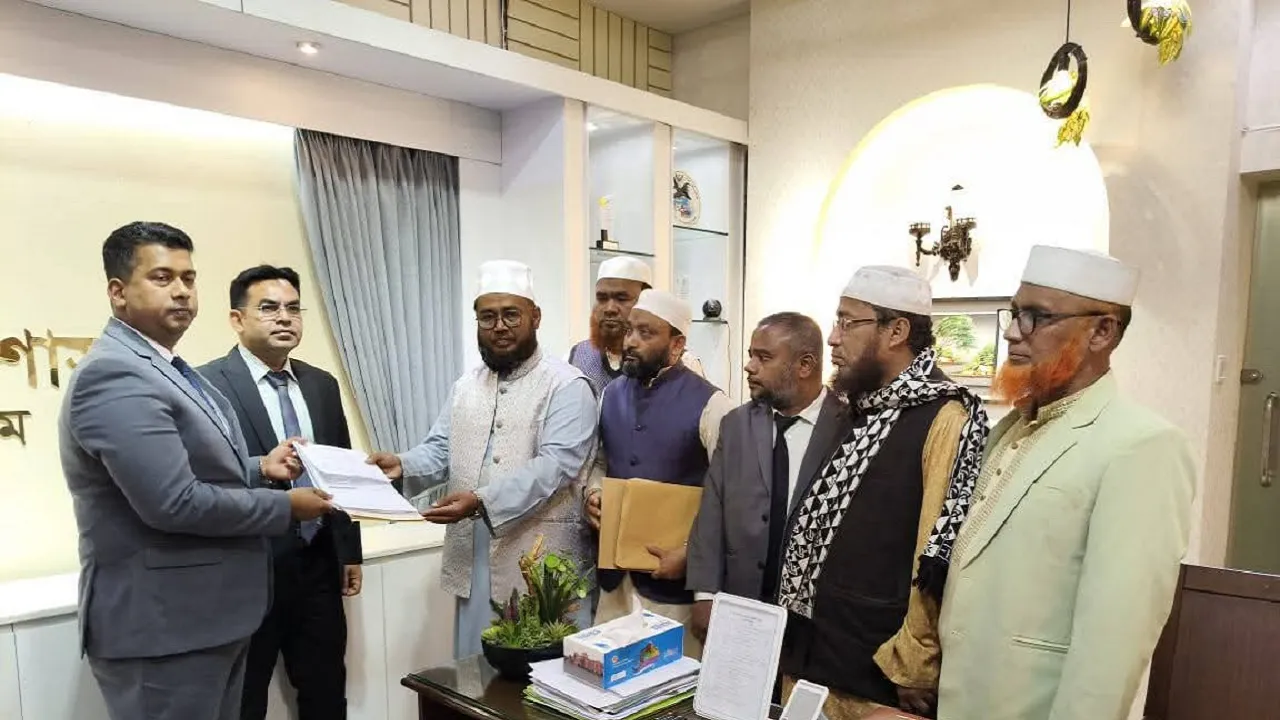 চট্টগ্রাম ১৬ (বাঁশখালী) আসনে ৯ প্রার্থীর মনোনয়ন দাখিল