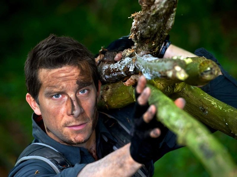 Bear-Grylls-03